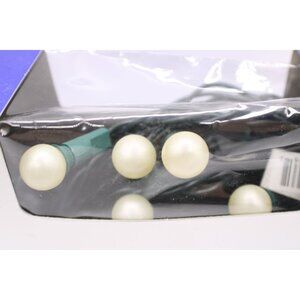 Pearl Globe String-A-Long 70 Light Set Holiday Classics 24.5 Ft Cool Burning GE